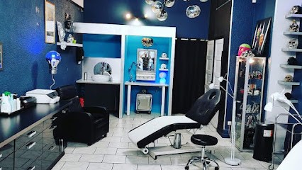 Addiction, Tatoueur à Romans-sur-Isère
