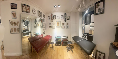 La Bonne Piqure (Salon De Tatouage Et Piercing À Lyon), Tatoueur à Lyon 02