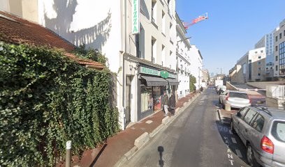 Ouafae Henna, Tatoueur à Suresnes