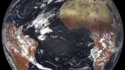 L’ESPACE, Tatoueur à Thonon-les-Bains