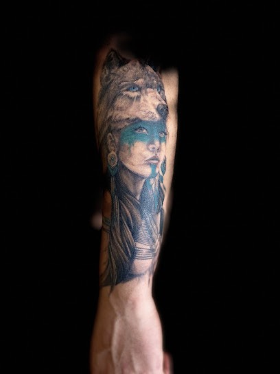 Deep Inked Tattoo Shop, Tatoueur à Nompatelize