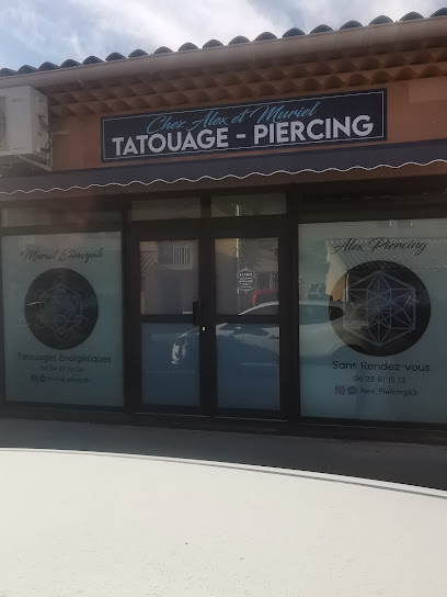 Chez Alex Et Muriel Tatoueur à Saint-Cyr-sur-Mer
