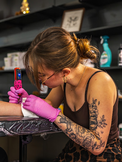 Arz Ke Tattoo, Tatoueur à Briec