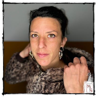 Mira Picvoine Tatoueur à Bagnères-de-Bigorre