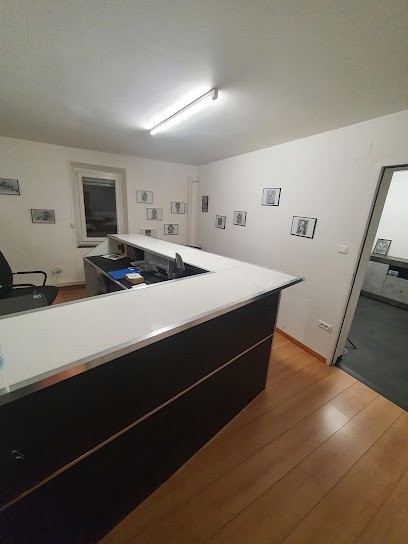 Julien Dirtycool Tattoo, Tatoueur à Vedène