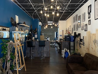 WHOLE LOTTA INK TATTOO, Tatoueur à Roquevaire