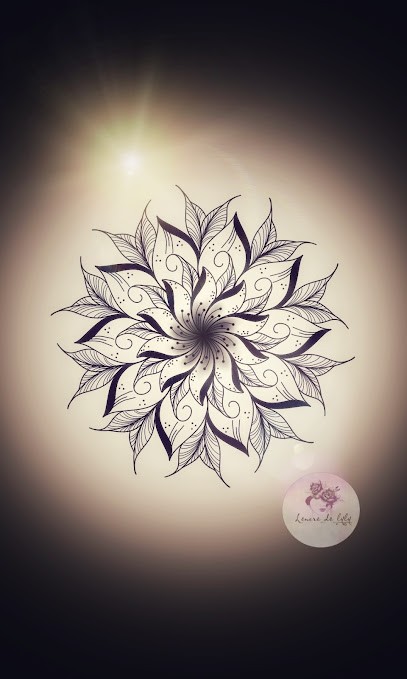 Mystic Art Tattoo By L'encre de Lyly, Tatoueur à Villeneuve-les-Sablons