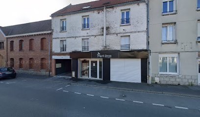 Black Derm' Tattoo, Tatoueur à Râches