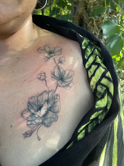 Jäa.ink, Tatoueur à Coueilles