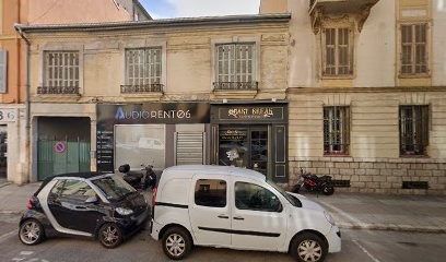 Art Break Tattoo Studio, Tatoueur à Nice