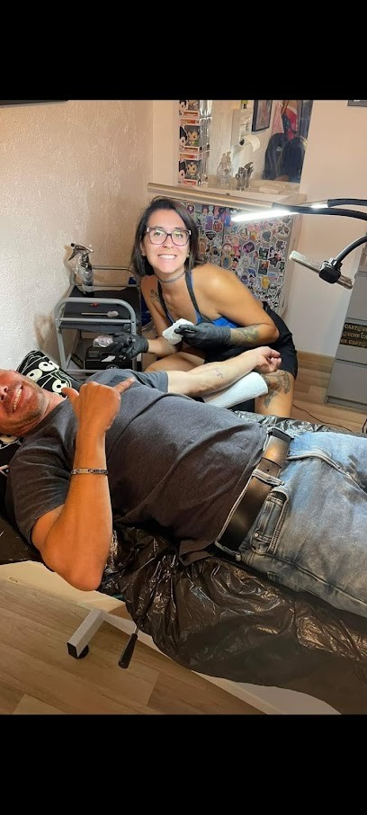 Ariink, Tatoueur à Ollioules
