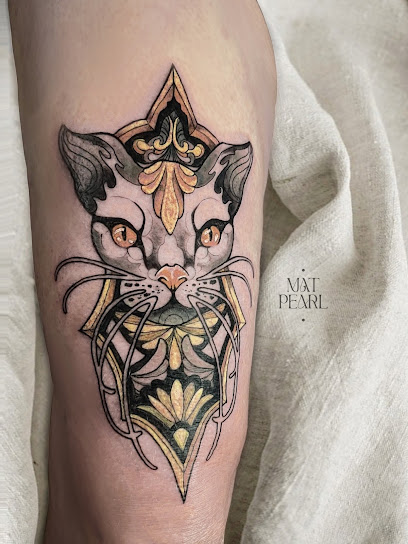 Mat Pearl Tattoo Artist Tatoueur à Caudan