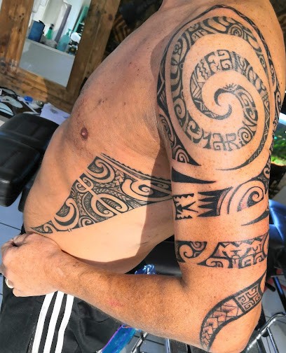 Ocean Tattoo, Tatoueur à Mont-de-Marsan