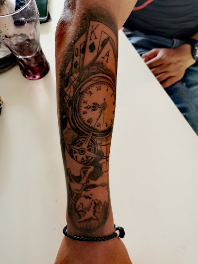 El Palacio Tattoos, Tatoueur à Lille