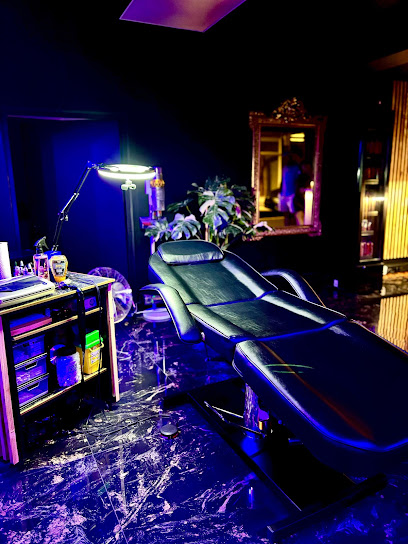 The Black Ink Tatoueur à Luçon