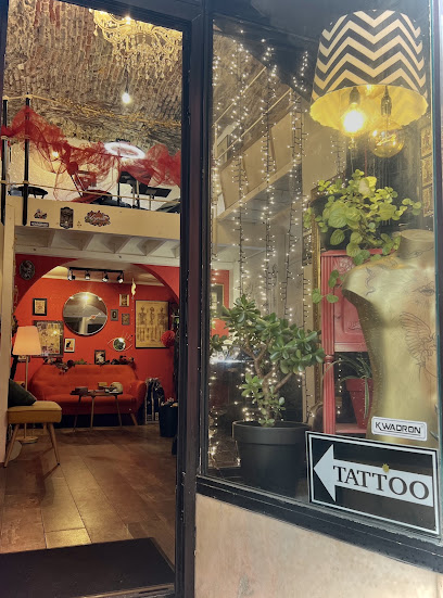 Blue Bird Tattoo, Tatoueur à Bastia
