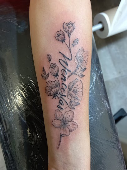 Choub Tattoo, Tatoueur à Rambouillet