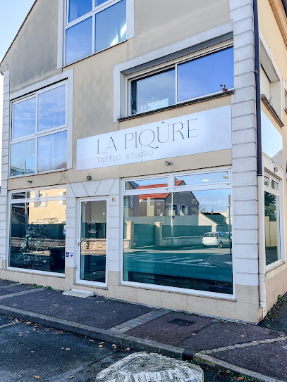 La Piqûre Tattoo Studio Tatoueur à Combs-la-Ville