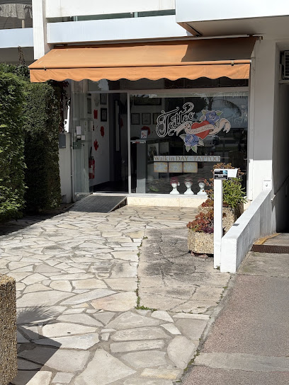 A Fleur De Peau Tattoo, Tatoueur à Menton