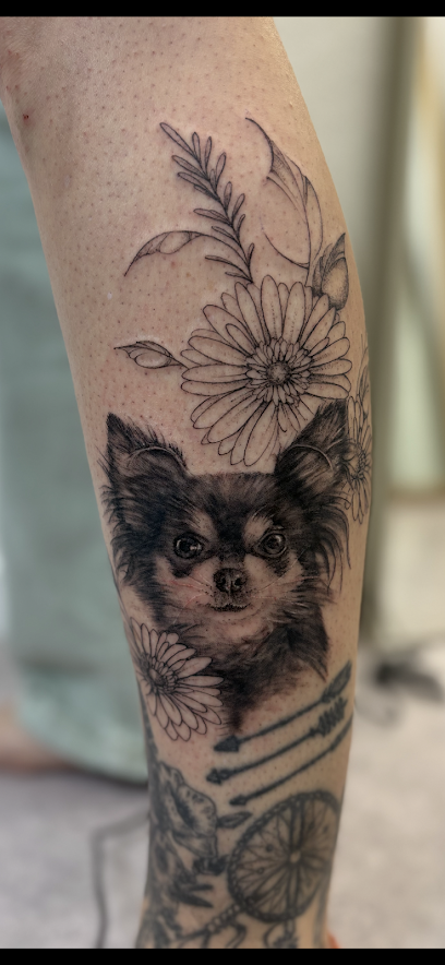 Lily Rose Tatoueuse Tatoueur à Luçon