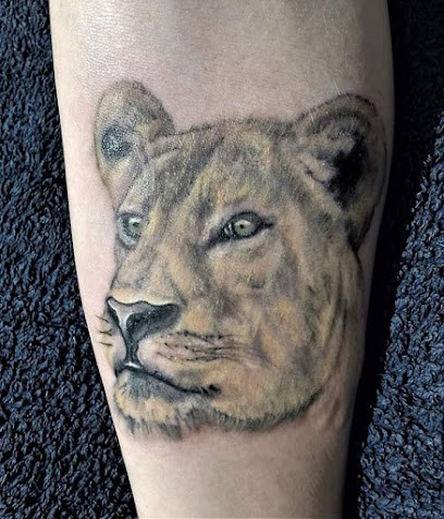 Seche Terre Tattoo, Tatoueur à Saint-Martin-du-Vieux-Bellême