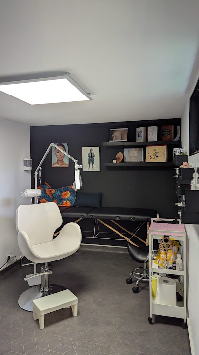 Les Tétons De Sid, Tatoueur à Lille