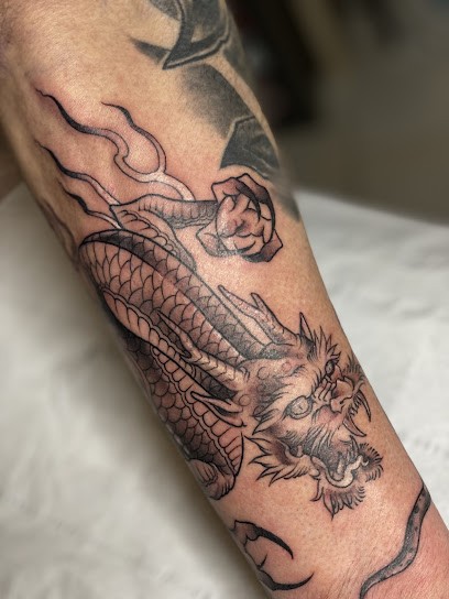 Eklips Ink, Tatoueur à Montluçon