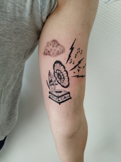 Helios - Tatouage Reims, Tatoueur à Reims