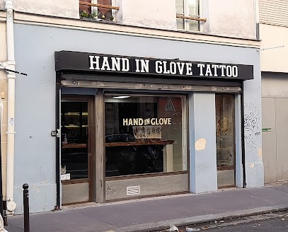 Hand In Glove Tattoo Shop, Tatoueur à Paris 11