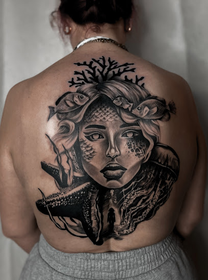 Salon De Tatouage Inkyoureyes Tatoueur à Staffelfelden