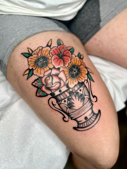 Maple Artstuff, Tatoueur à la Rochelle