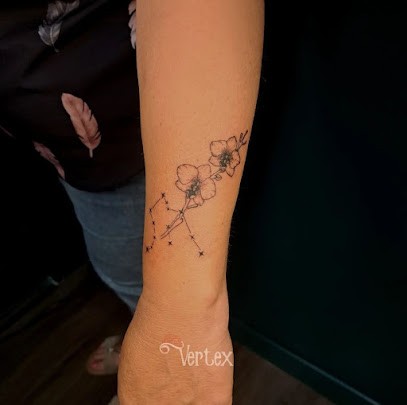 Vertex, Tatoueur à Pont-de-Vaux