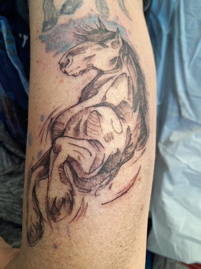L'encre Du Corbeau Tatoueur à Saint-Gaudens