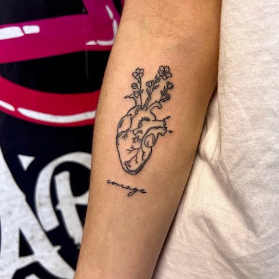 Skintatoo, Tatoueur à Vieux-Boucau-les-Bains