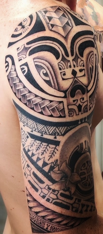 Hakamaii Tattoo, Tatoueur à Tarbes