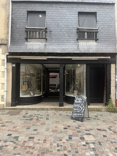 Beauty Needles, Tatoueur à Redon