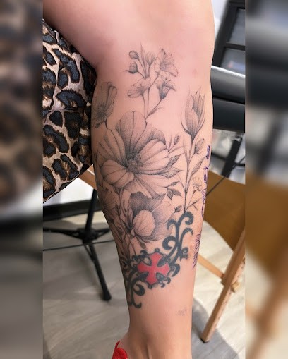 Socle, Tatoueur à Rodez