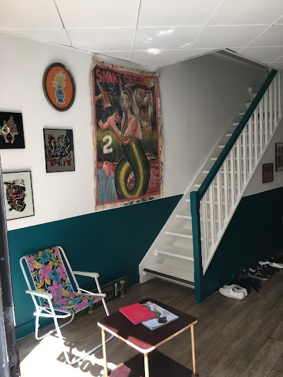 Bisous Bisous Paris, Tatoueur à Paris 11