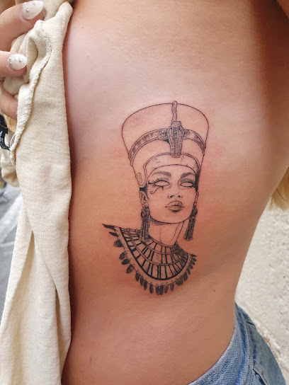 La Fanf Tattoo, Tatoueur à Hyères