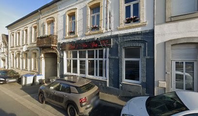 Black J Tatoo Shop, Tatoueur à Rang-du-Fliers