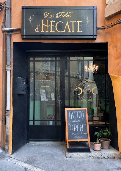 Les Filles D'hécate, Tatoueur à Aix-en-Provence