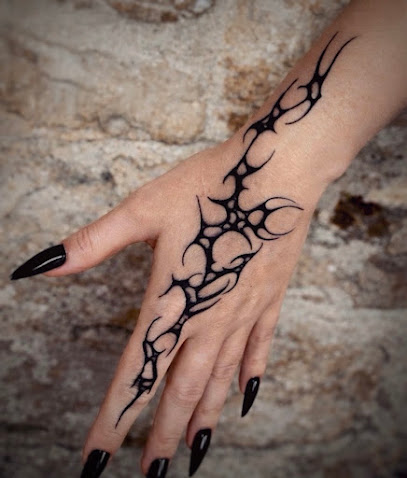 Black Needle Tattoo Tatoueur à Nîmes