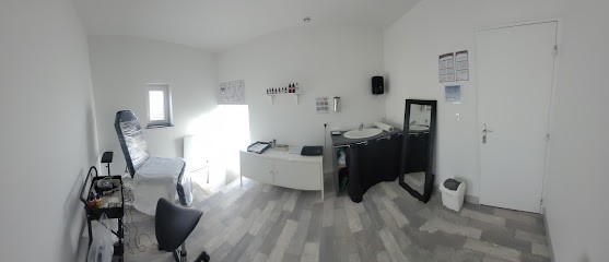 Encr'L studio de tatouage privé, Tatoueur à Pouilly-sous-Charlieu