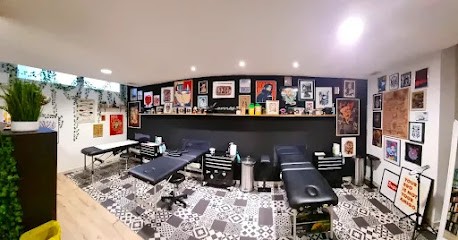 Le Chemin De Traverse Tattoo Studio, Tatoueur à Narbonne