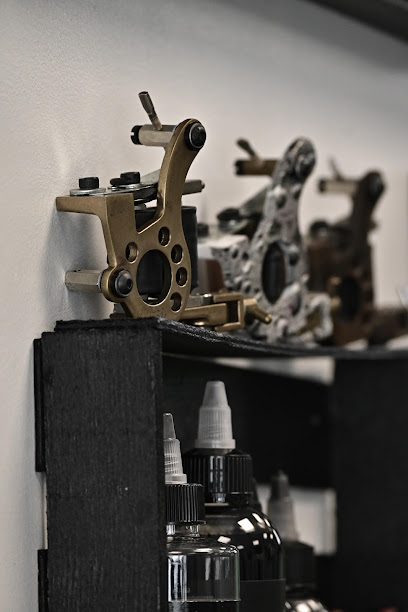 Atranoctem Tattooshop, Tatoueur à Caen