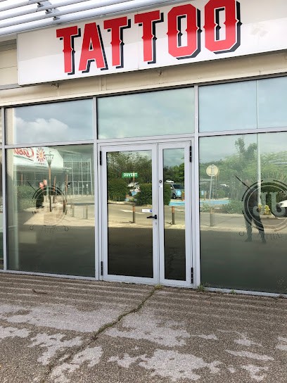 jean julien tattoo, Tatoueur à Saint-Laurent-des-Arbres