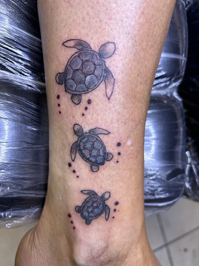 Black Lantern, Tatoueur à Valras-Plage