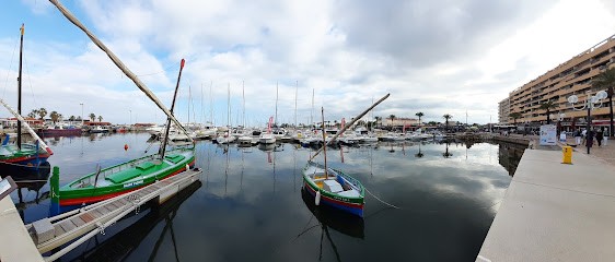 Art Flat Tattoo, Tatoueur à Rezé