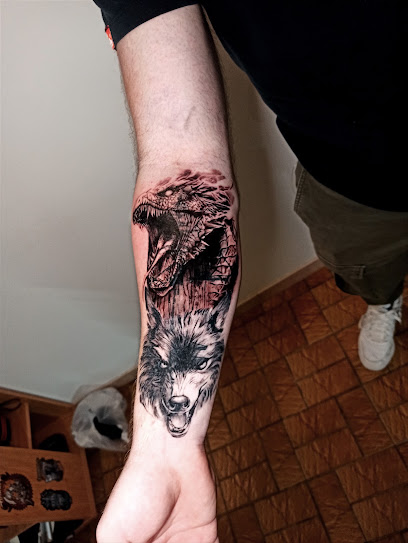 J-E Tattoo, Tatoueur à Saint-Clair-de-Halouze