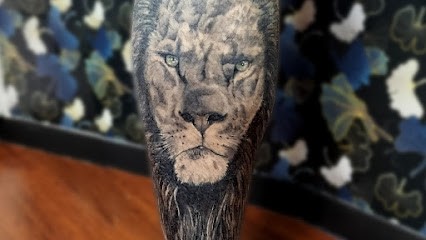 Noxi Tattoo chez MANEKI NEKO - Uniquement sur RDV - Tatoueur Vitré, Tatoueur à Vitré